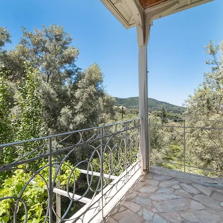 4-bdrms Bright アパート *